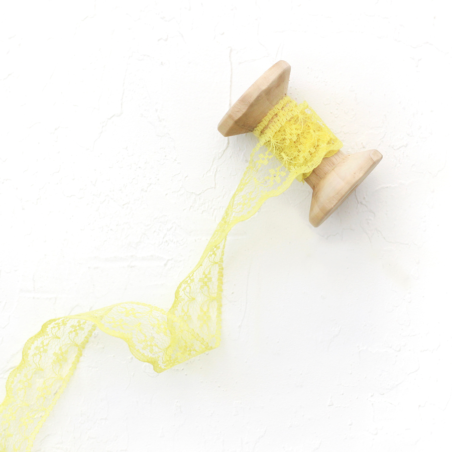 Lace trimming / 2 meters, 2 cm wide / Yellow - 3