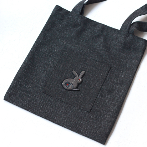 Rabbit, siyah poly-keten kumaş çanta, 35x40 cm - Bimotif (1)