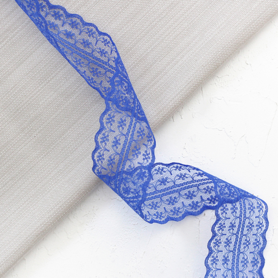 Saks mavi renkli, 4.5 cm genişliğinde dantel şerit, 5 metre - 1