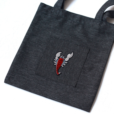 Scorpion, siyah poly-keten kumaş çanta, 35x40 cm - Bimotif (1)