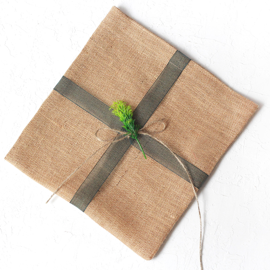 Yeşil kurdeleli cırt cırtlı hediye paketi, 30x30 cm / 10 adet - 1
