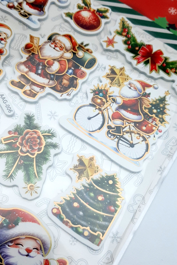 Yılbaşı altın yaldızlı kabartmalı eva sticker, 21x25 cm / Noel Baba ve Çam Ağacı - 2