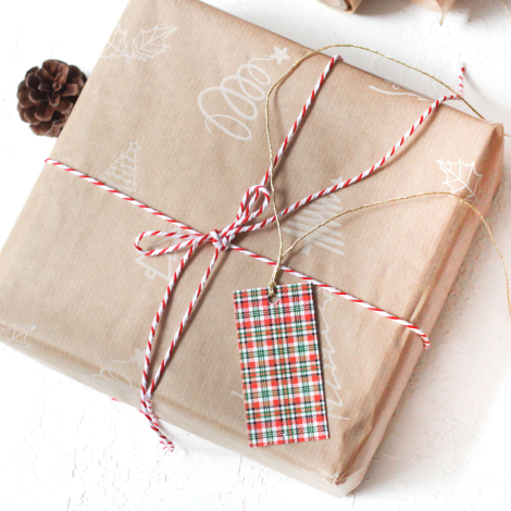 Yılbaşı Ekose 3.5x7 cm etiket / 10 adet - Bimotif (1)