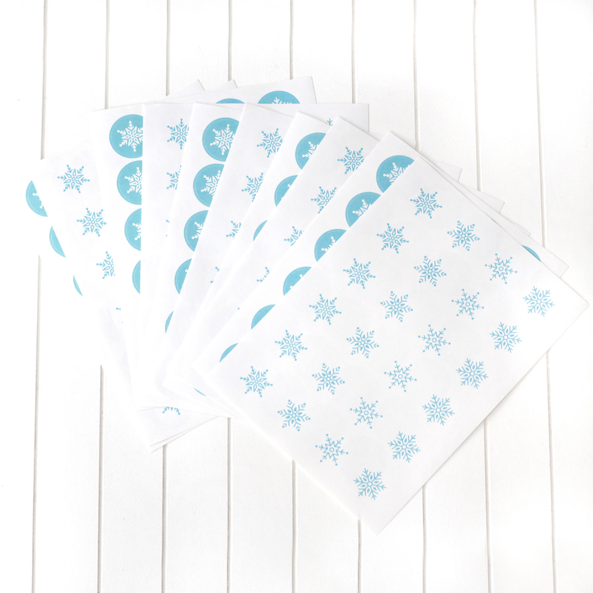 Yılbaşı Kar Desenli Sticker Seti, 2.75 Cm / 10 Sayfa (mavi-beyaz)